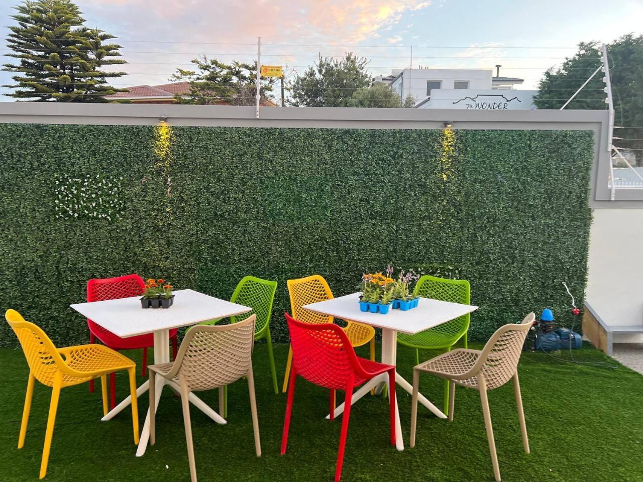 Ocean Vibes Hotel Cape Town Exterior foto